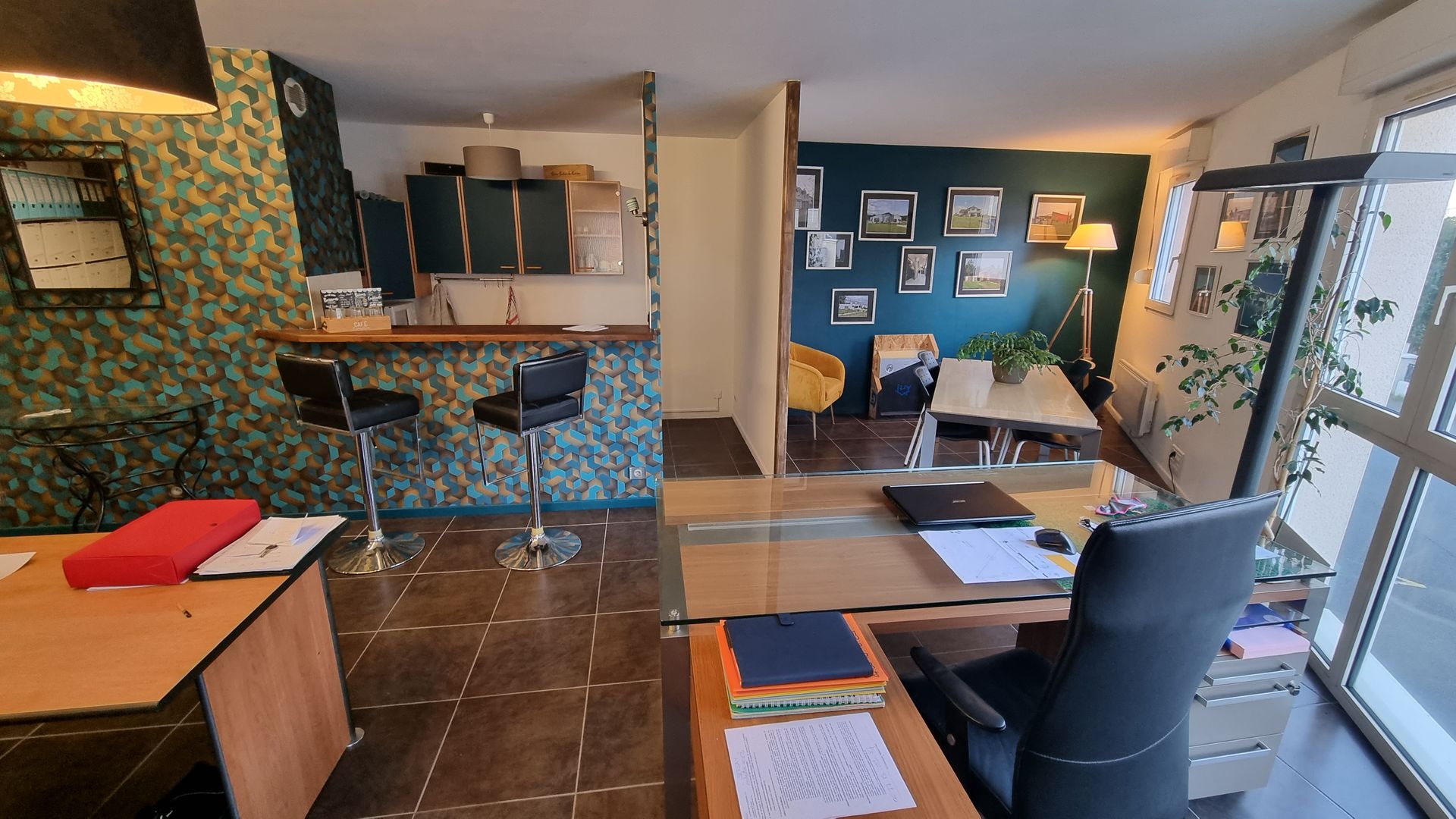 Photo du bureau de FP CONCEPT Photo d'intérieur du bureau FP CONCEPT, cabinet de maîtrise d'oeuvre en batiment